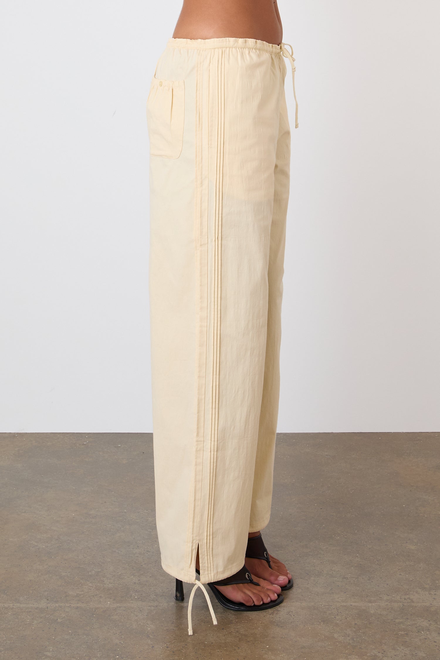 The Renee Trousers, Parchment