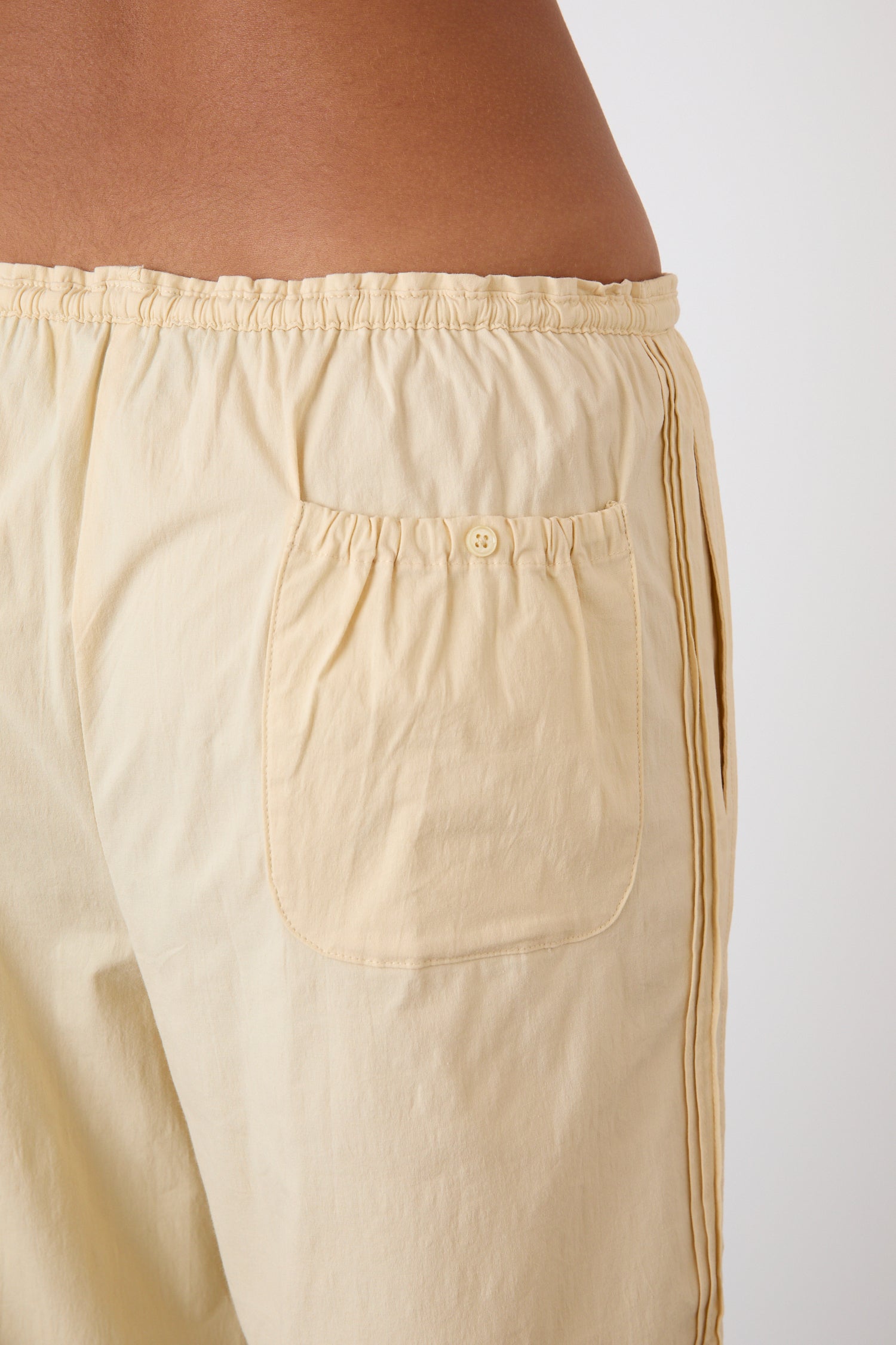 The Renee Trousers, Parchment