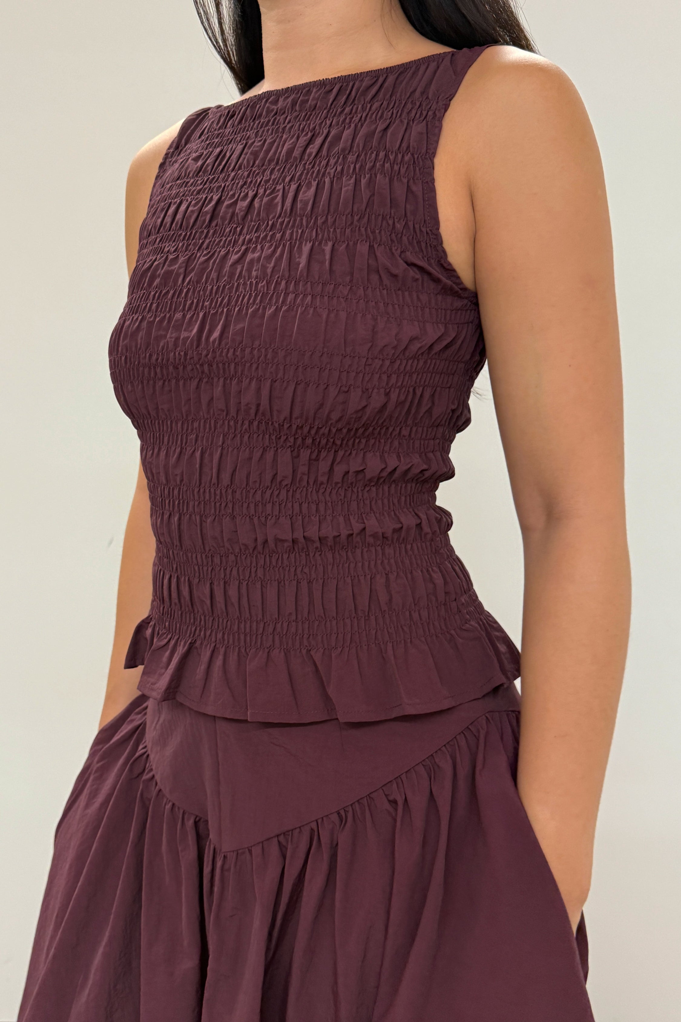 The Deba Top, Robin