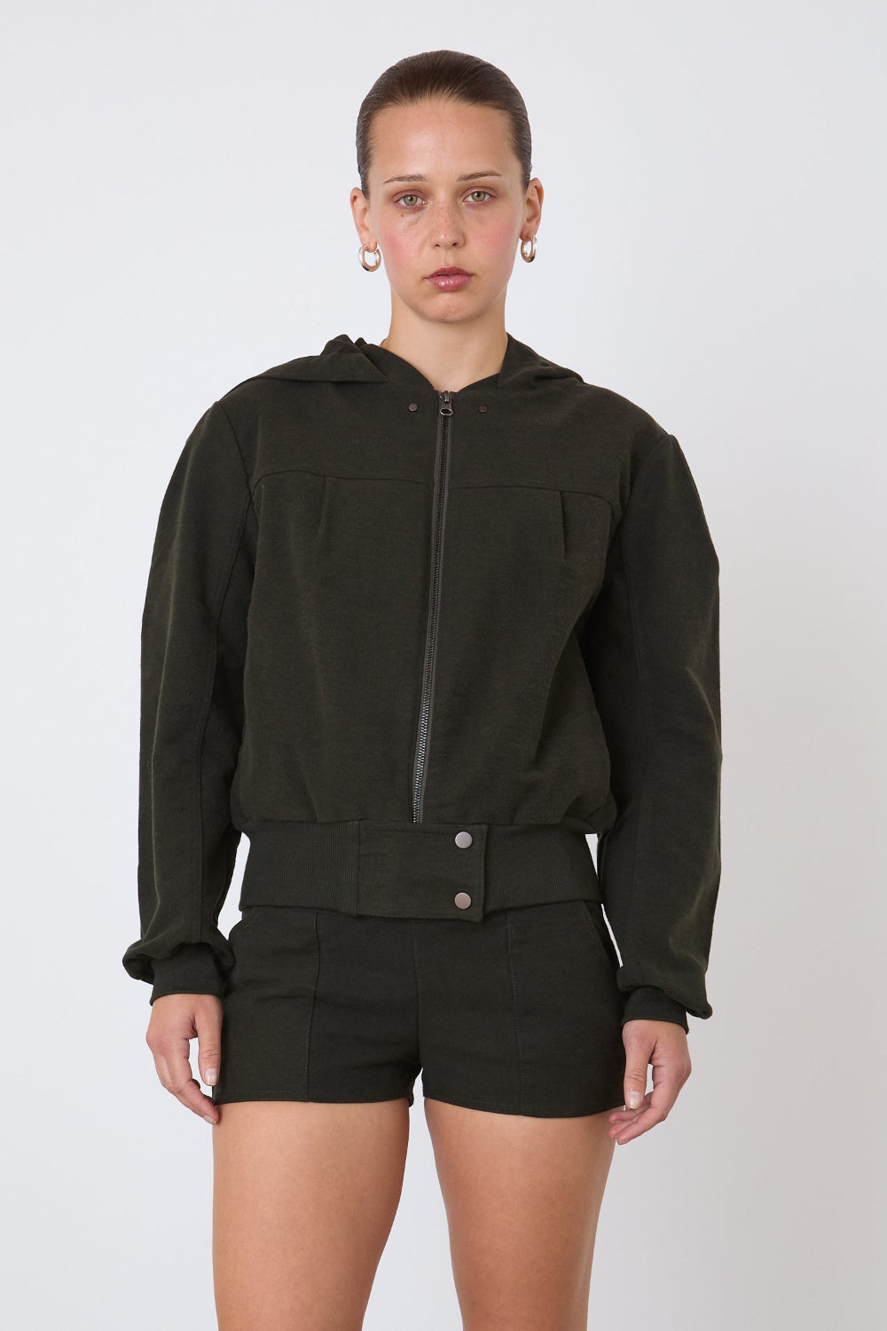 The Edie Shorts, Olive