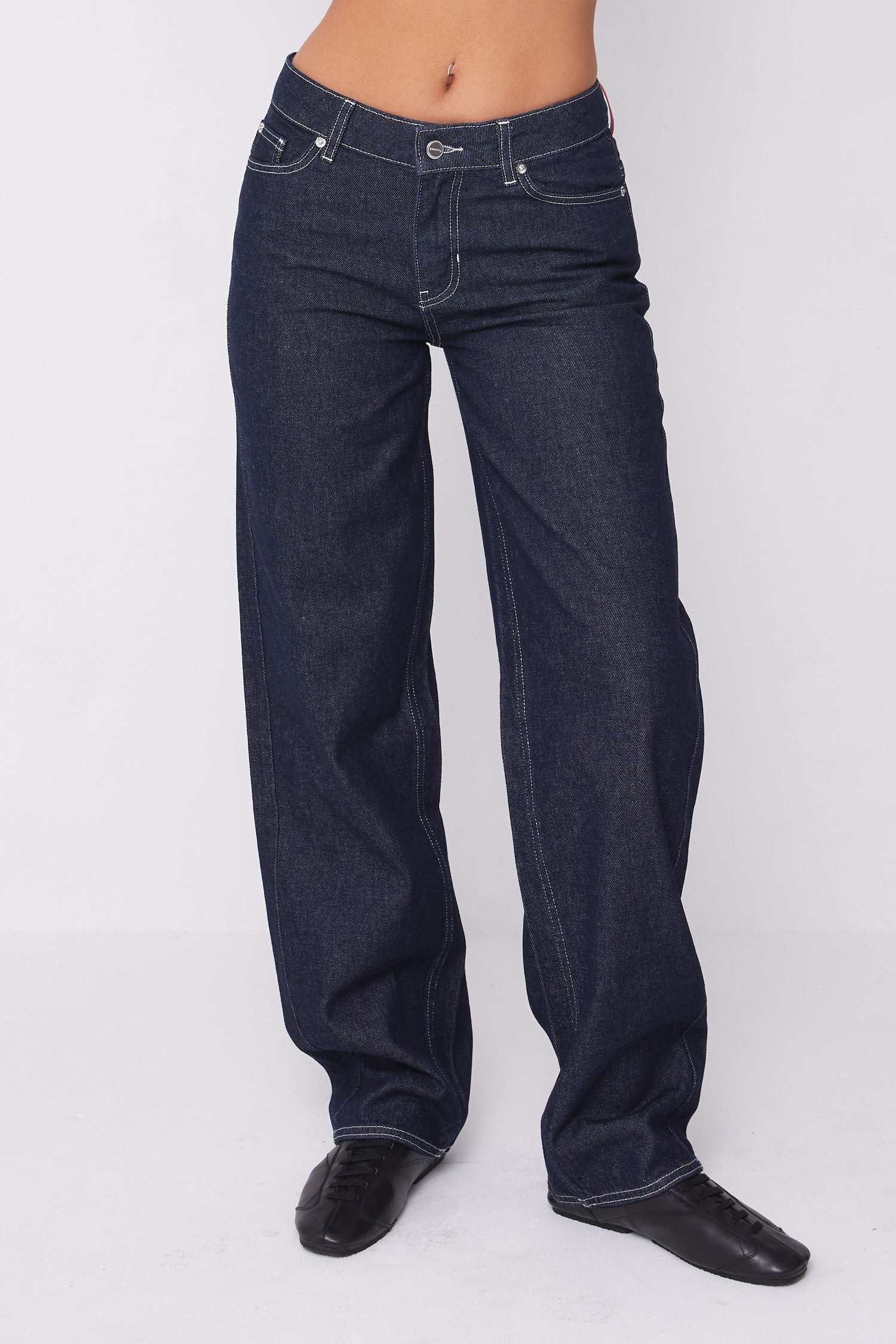 Joan Soft Barrel Jeans, Indigo Rinse – Peachy Den
