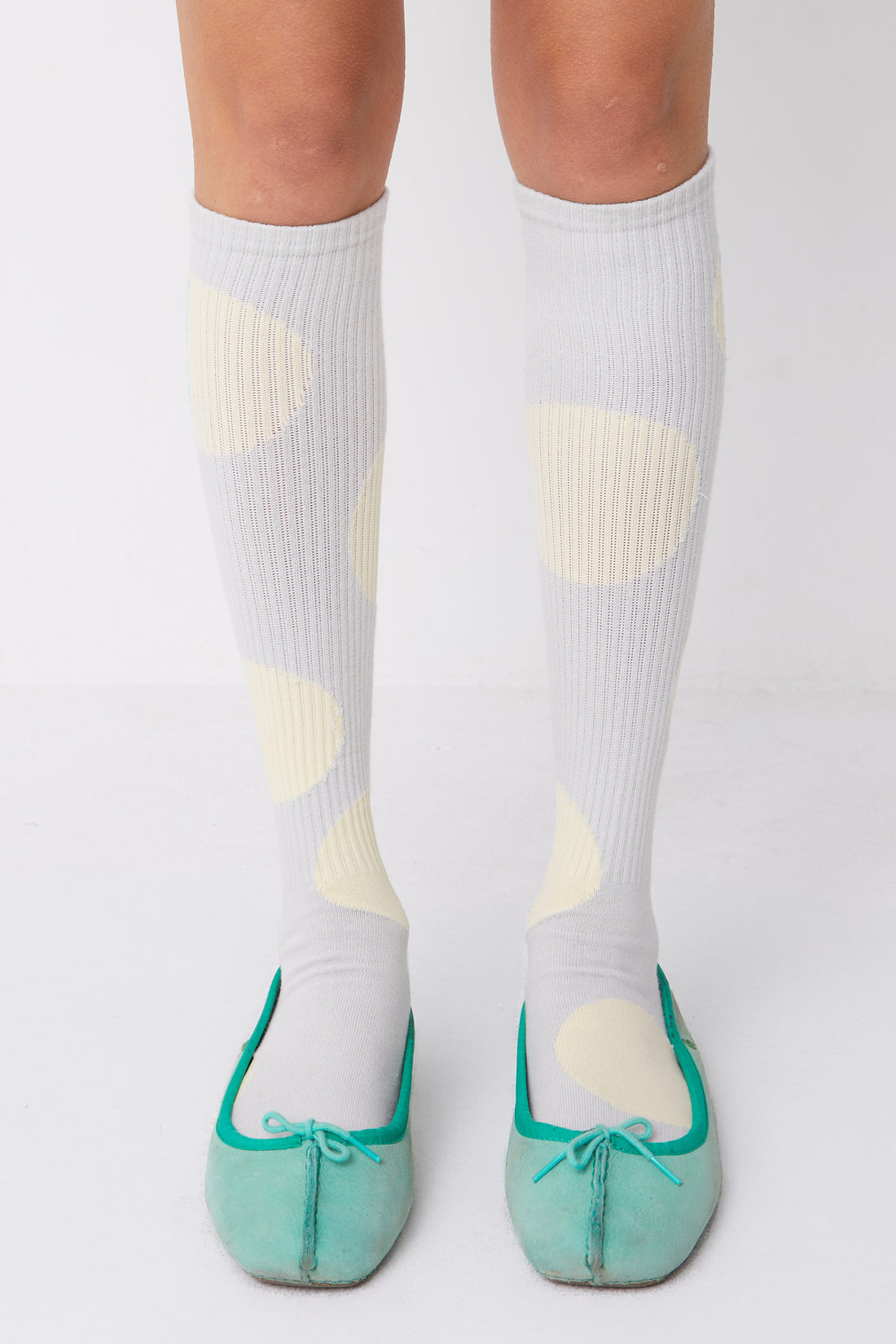 Polka Dot Socks, Parchment / Grey