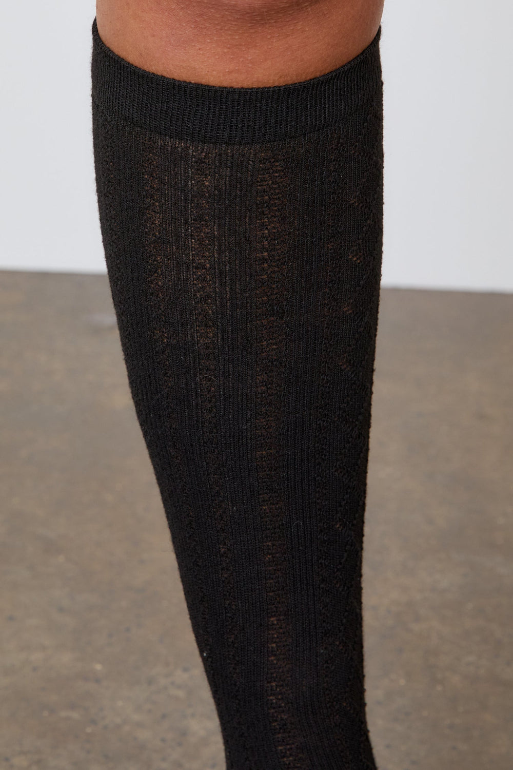 The Clover Knee High Socks, Onyx