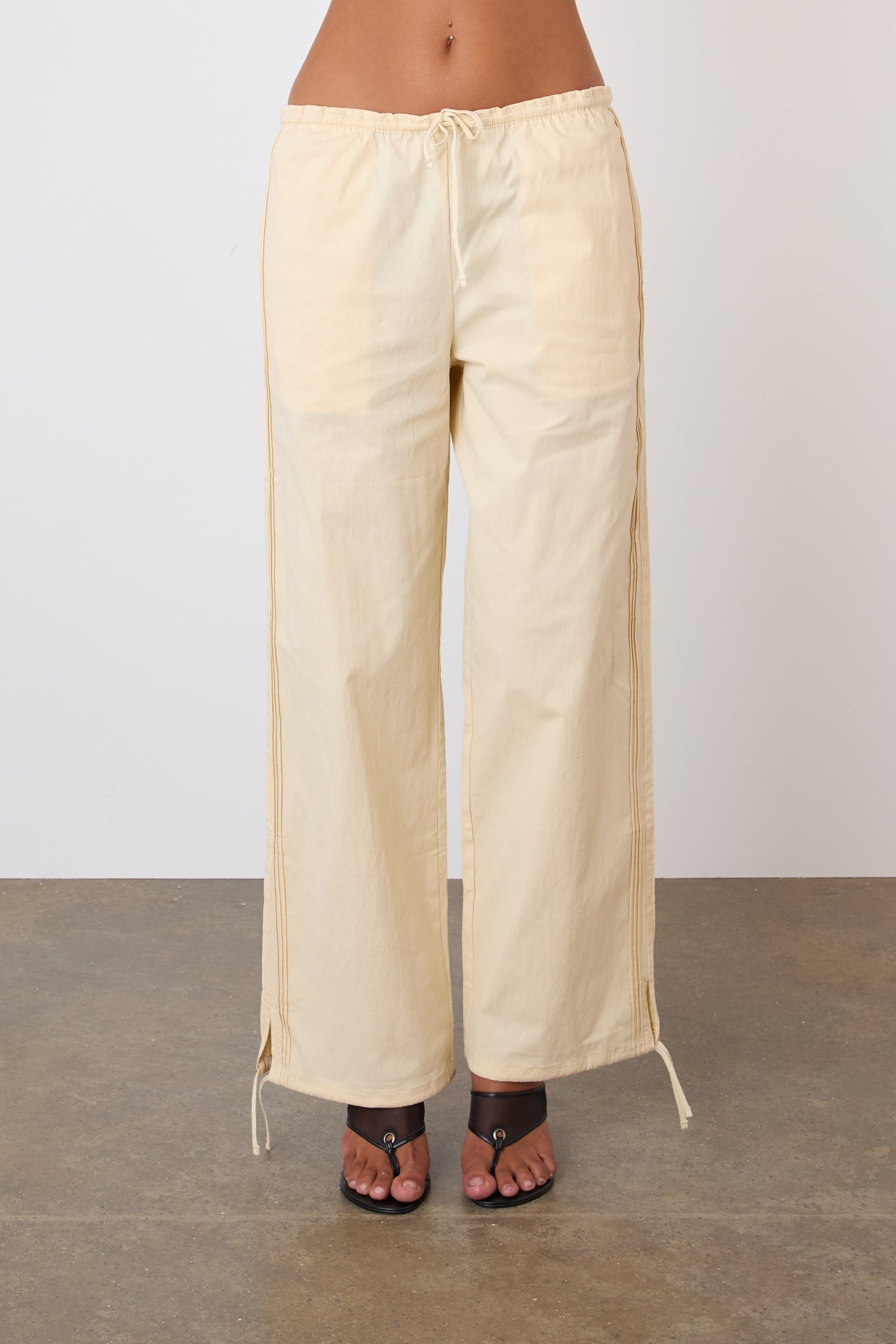 The Renee Trousers, Parchment