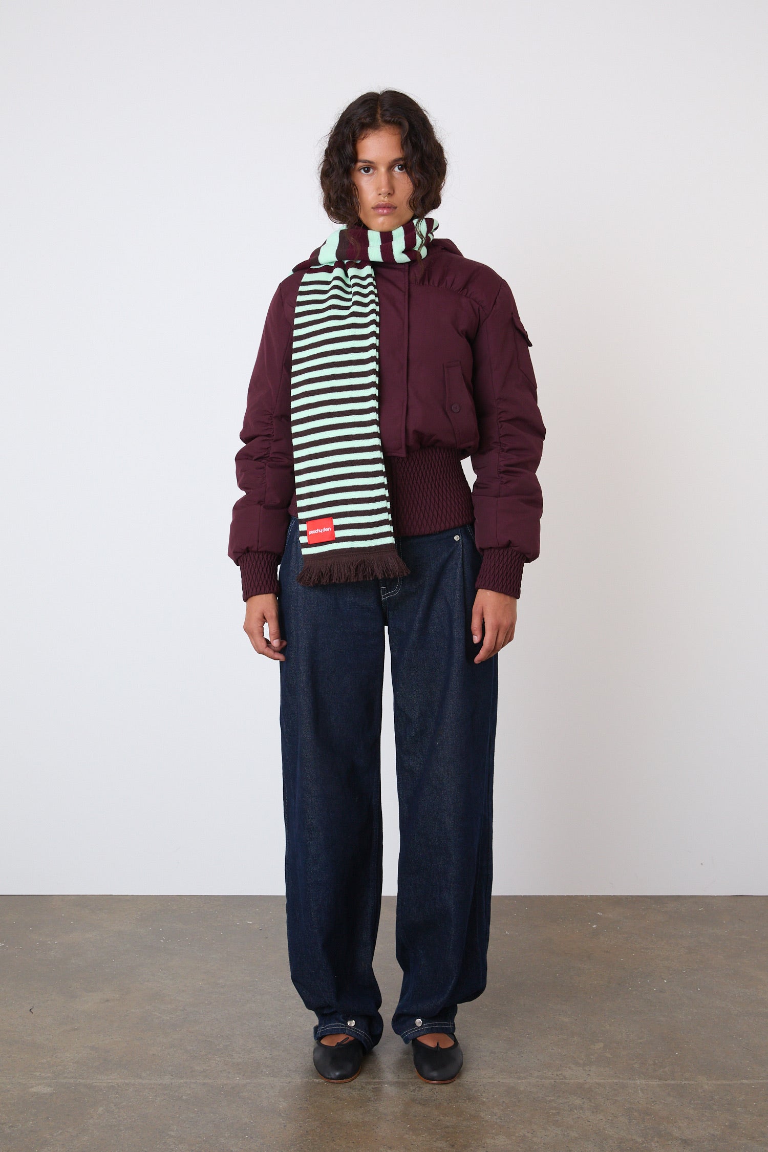 The Sandy Puffer, Burgundy