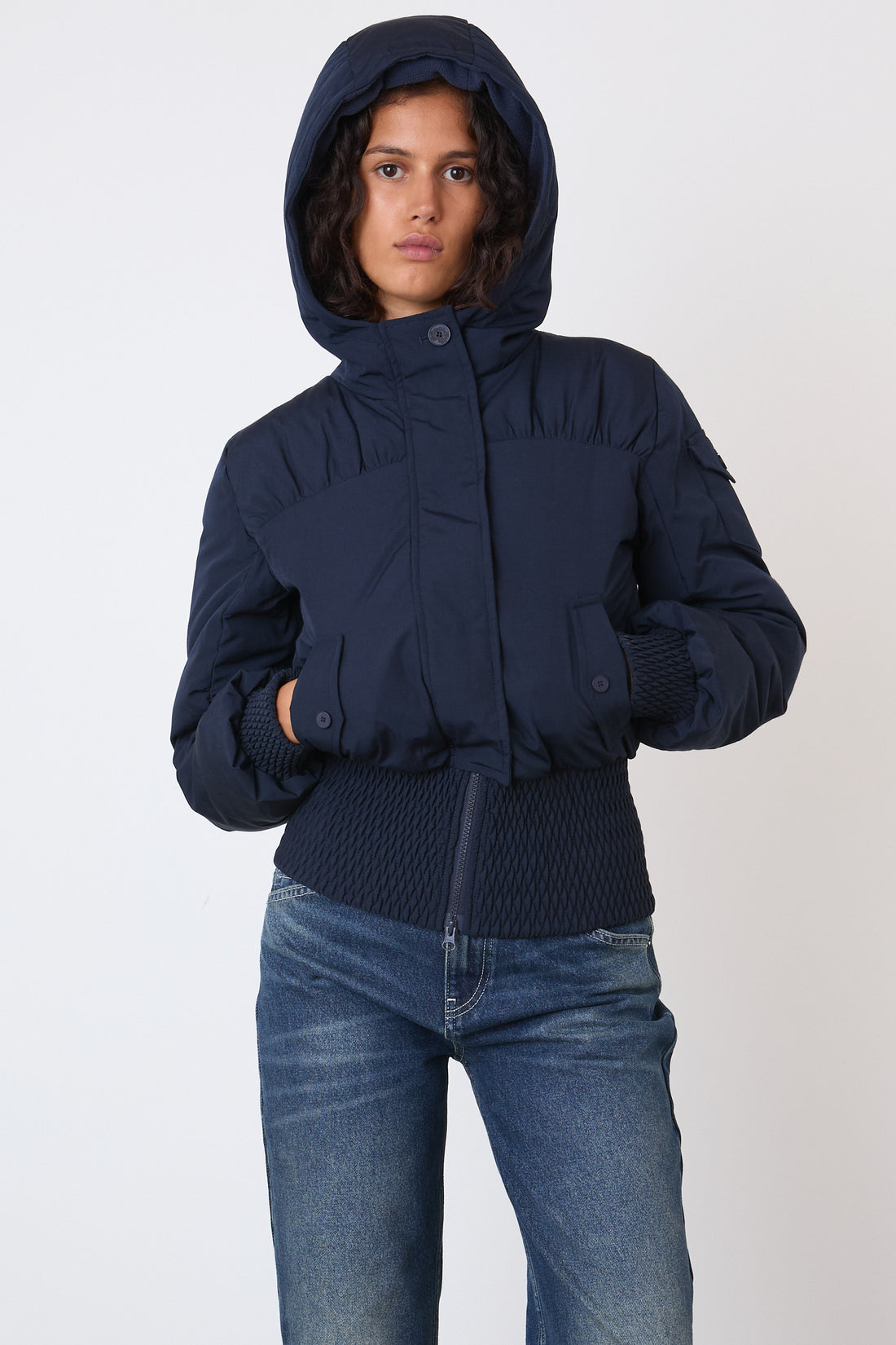 The Sandy Puffer, Navy