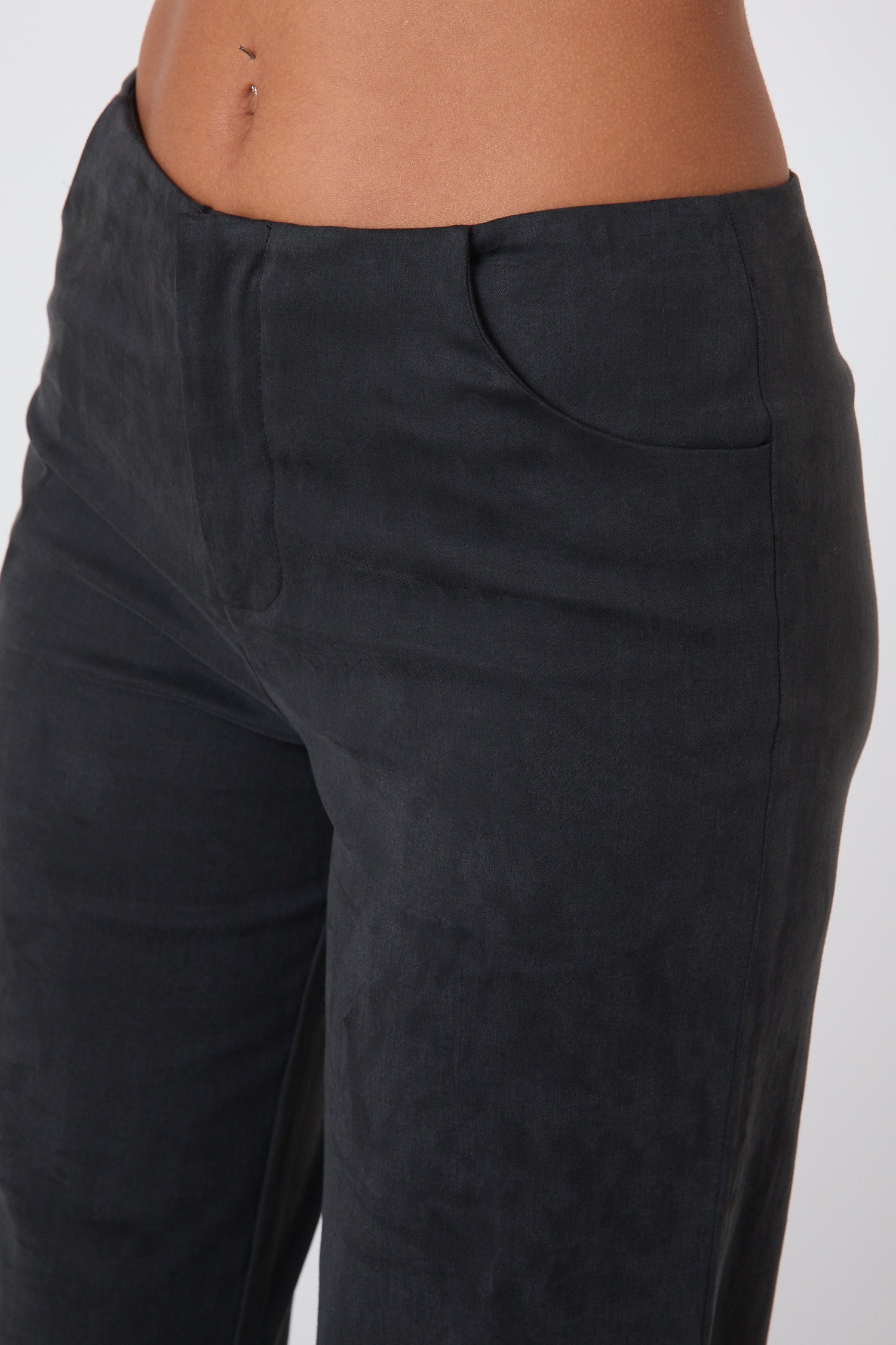The Twiggy Travel Trousers, Onyx