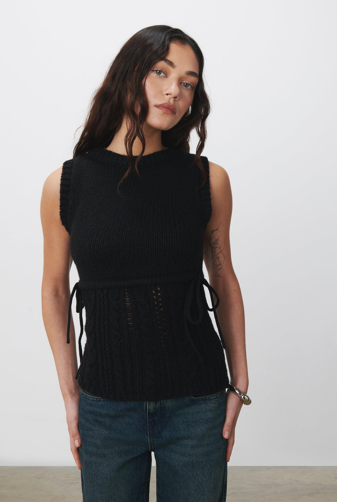 The Gabrielle Vest Knit, Ash