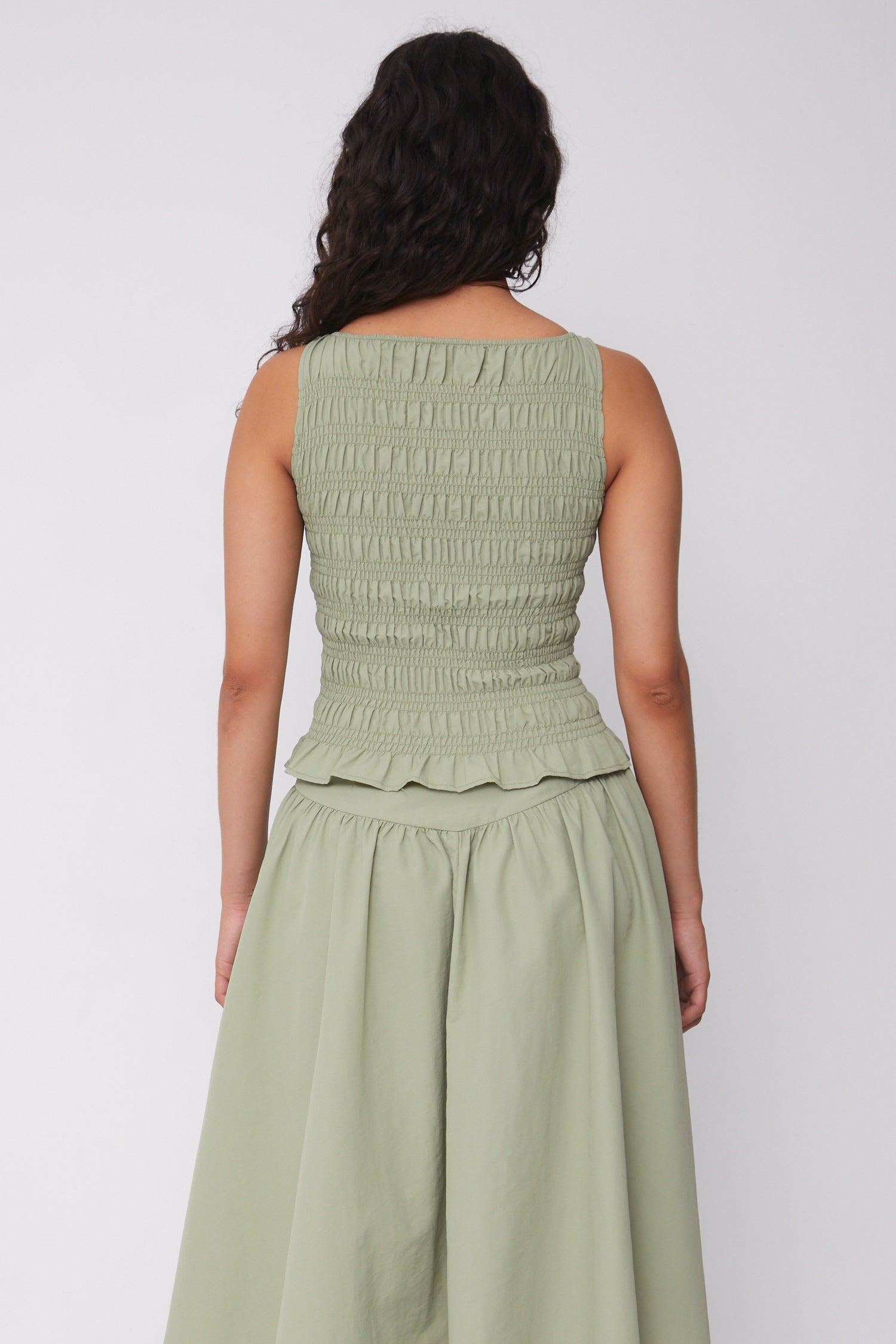 Deba Top, Pistachio
